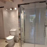 La Buganvilla En Udias منزل للإقامة