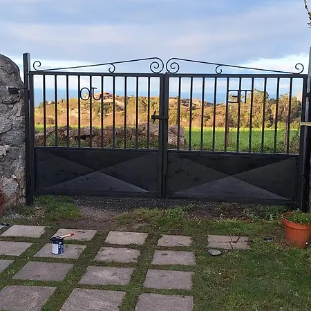 La Buganvilla En Udias *