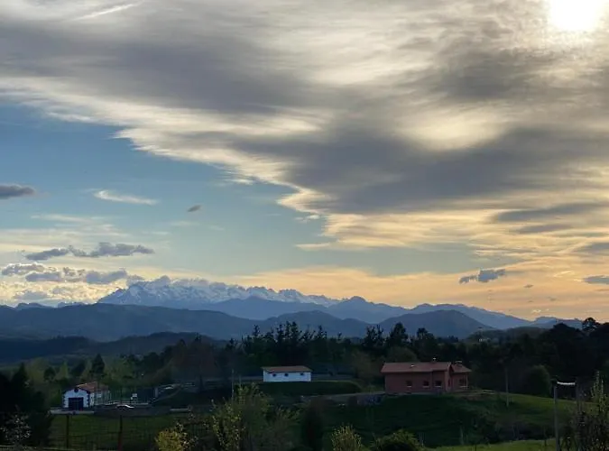 Pansiyon La Buganvilla En Udias