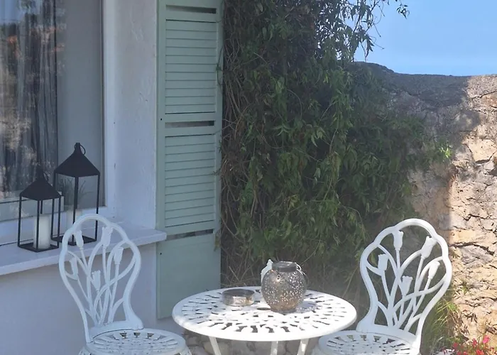 Privatunterkunft La Buganvilla En Udias Comillas