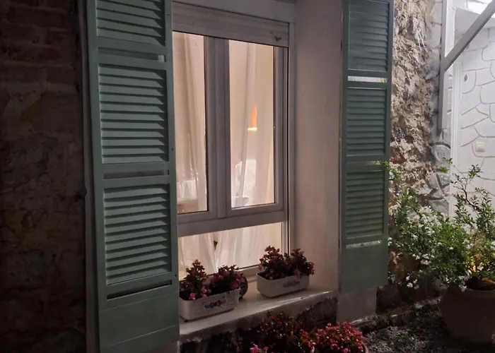 La Buganvilla En Udias Pansiyon