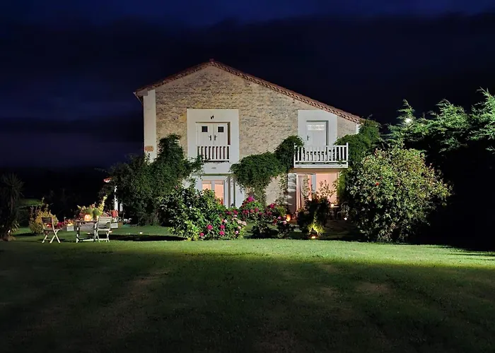 Habitación en casa particular La Buganvilla En Udías